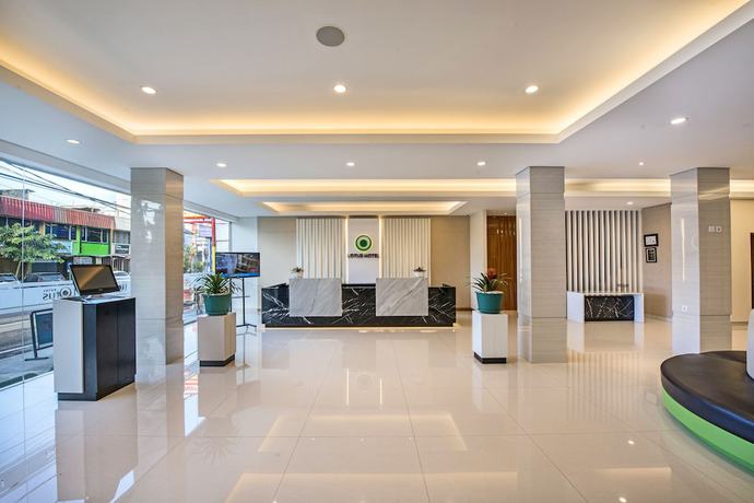 Imagen del bar/restaurante del Hotel Lotus Subang. Foto 2