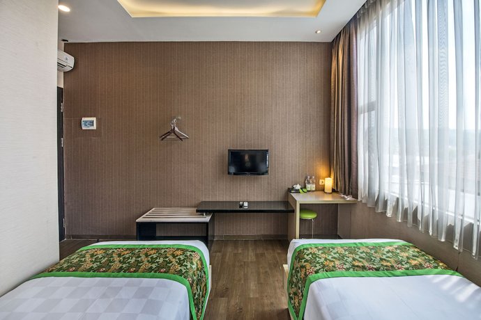 Imagen de la habitación del Hotel Lotus Subang. Foto 7