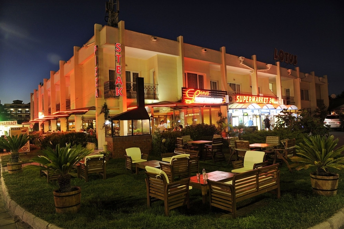 Imagen de los exteriores del Hotel Lotus, Sunny Beach. Foto 12