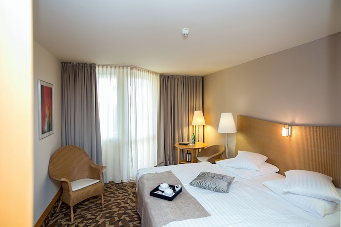 Imagen de la habitación del Hotel Lotus Therme and Spa. Foto 12