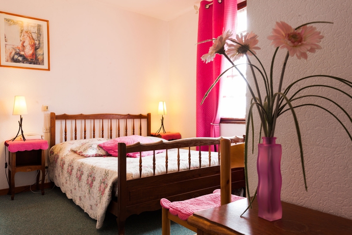 Imagen de la habitación del Hotel Lou Caleou. Foto 8