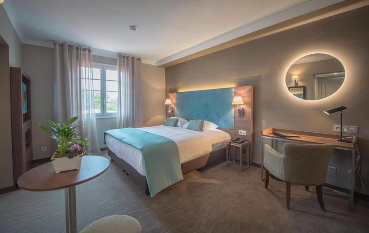 Imagen de la habitación del Hotel Lou Castelet, CARROS. Foto 6