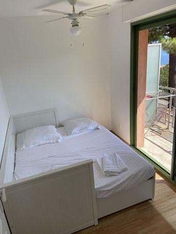 Imagen de la habitación del Hotel Lou Castelet, TH&Eacute;OULE-SUR-MER. Foto 7