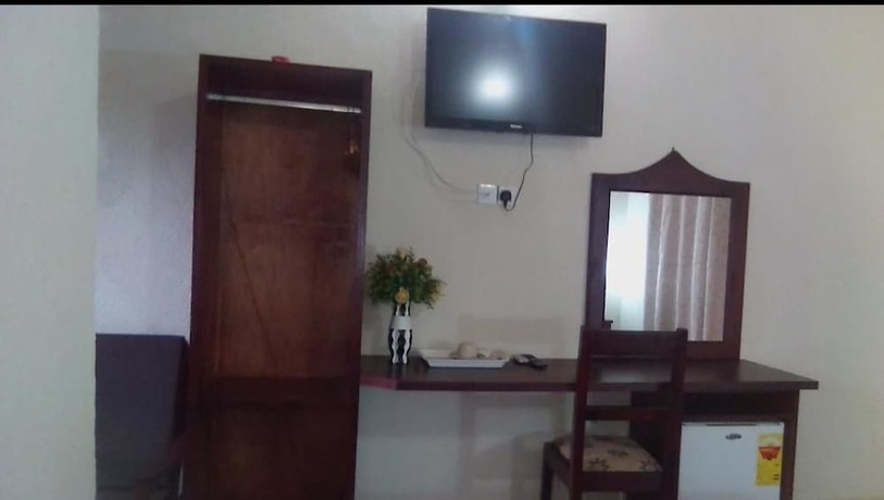 Imagen de la habitación del Hotel Lou Ralph. Foto 6