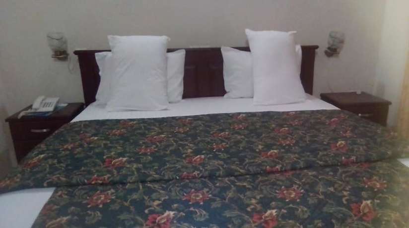 Imagen de la habitación del Hotel Lou Ralph. Foto 12