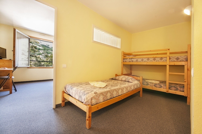 Imagen de la habitación del Hotel Lou Riouclar. Foto 7