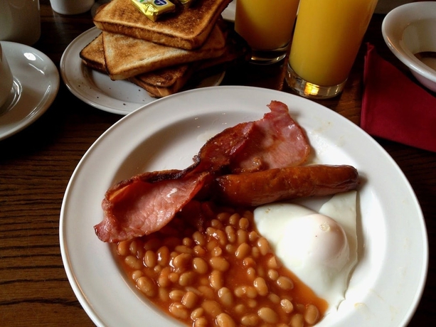 Imagen del bar/restaurante del Hotel Lough Rea and Spa. Foto 7