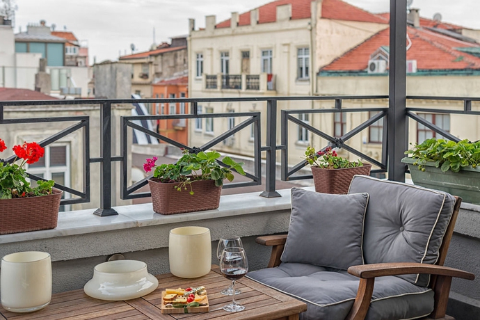 Imagen de los exteriores del Hotel Louis Appartements Galata. Foto 15