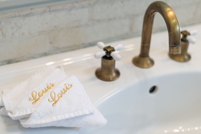 Imagen de la habitación del Hotel Louis Appartements Galata. Foto 12