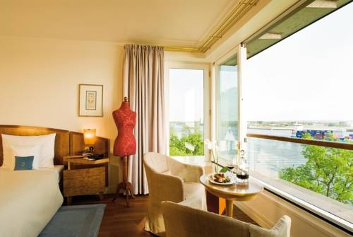 Imagen general del Hotel Louis C. Jacob. Foto 4