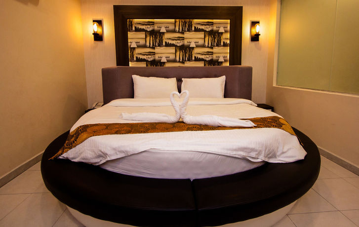 Imagen de la habitación del Hotel Louis, Kampung Jambu. Foto 2