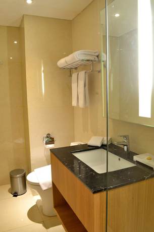 Imagen de la habitación del Hotel Louis Kienne Hotel Simpang Lima. Foto 2