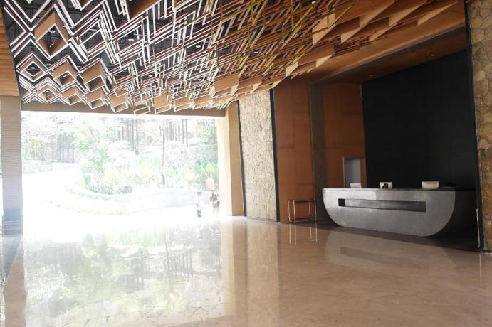 Imagen de los interiores del Hotel Louis Kienne Resort Senggigi. Foto 11