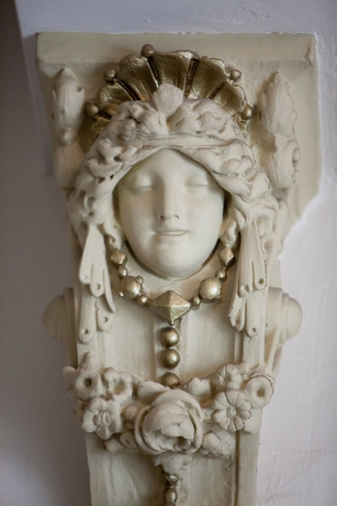 Imagen de los interiores del Hotel Louis Leger. Foto 9