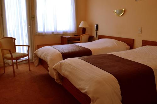 Imagen de la habitación del Hotel Louis, PERROS GUIREC. Foto 6