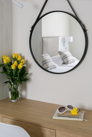 Imagen de la habitación del Hotel Louis Paphos Breeze. Foto 12