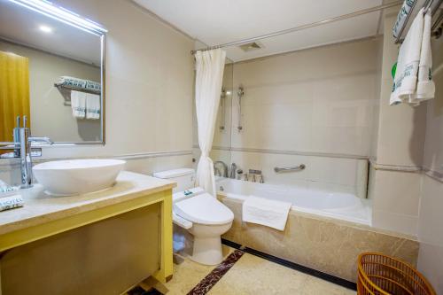 Imagen de la habitación del Hotel Louis Zhongshan. Foto 9
