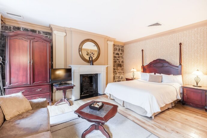 Imagen de la habitación del Hotel Louisbourg. Foto 20
