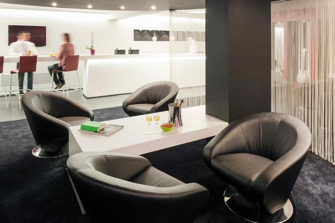 Imagen del bar/restaurante del Hotel Louise. Foto 3