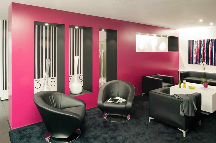 Imagen del bar/restaurante del Hotel Louise. Foto 4