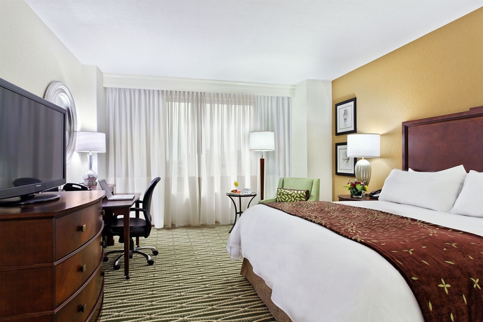 Imagen de la habitación del Hotel Louisville Marriott Downtown. Foto 3