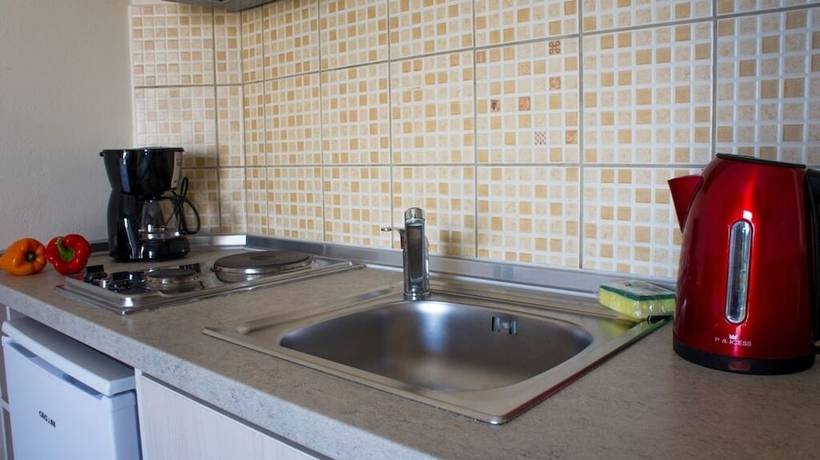 Imagen de la habitación del Hotel Loukas Vrachos. Foto 4