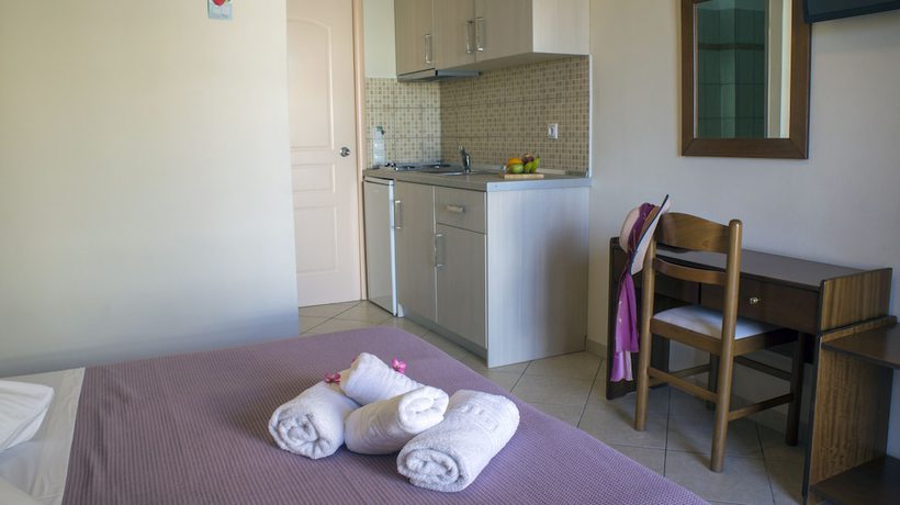 Imagen de la habitación del Hotel Loukas Vrachos. Foto 6