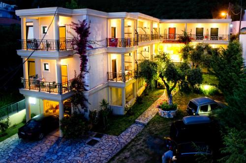 Imagen general del Hotel Loukas & Apartments. Foto 5
