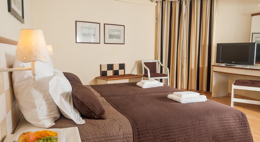 Imagen de la habitación del Hotel Loule Jardim. Foto 6