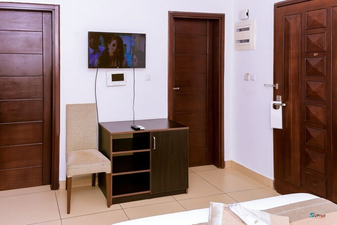 Imagen de la habitación del Hotel Loumia Residency. Foto 13