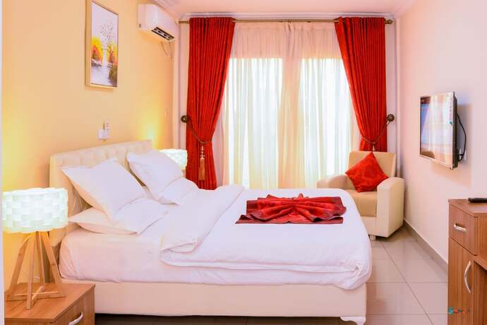Imagen de la habitación del Hotel Loumia Residency. Foto 15