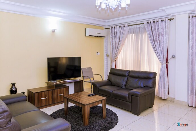 Imagen de la habitación del Hotel Loumia Residency. Foto 18