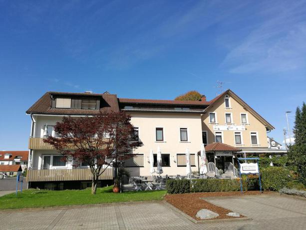 Imagen de los exteriores del Hotel L&ouml;wen, Meckenbeuren. Foto 16