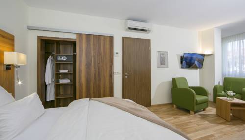 Imagen de la habitación del Hotel Löwengarten. Foto 3