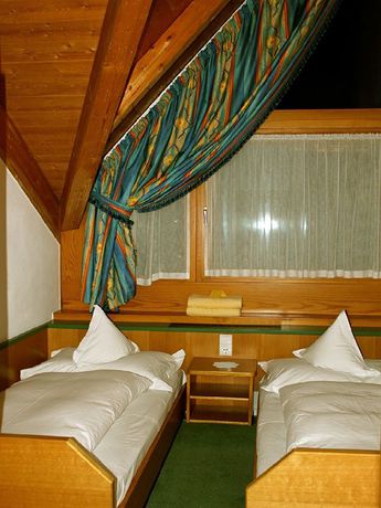 Imagen de la habitación del Hotel L&ouml;wenhof, Bressanone . Foto 12