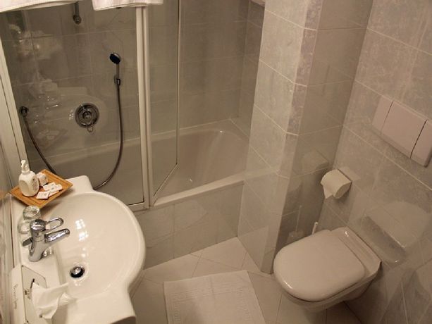 Imagen de los interiores del Hotel Löwenhof. Foto 16