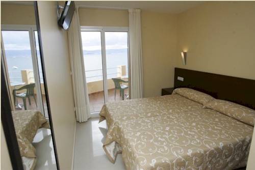 Imagen de la habitación del Hotel Loureiro. Foto 3