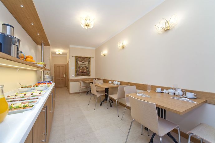 Imagen del bar/restaurante del Hotel Louren - The Bridge Inn. Foto 4