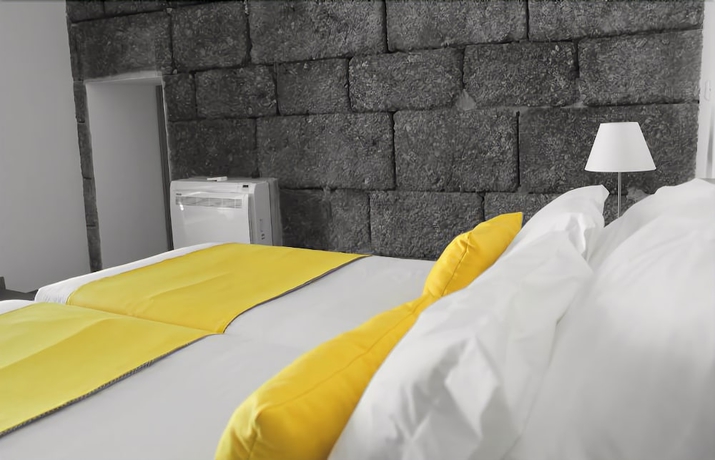 Imagen de la habitación del Hotel Lousada Country. Foto 11