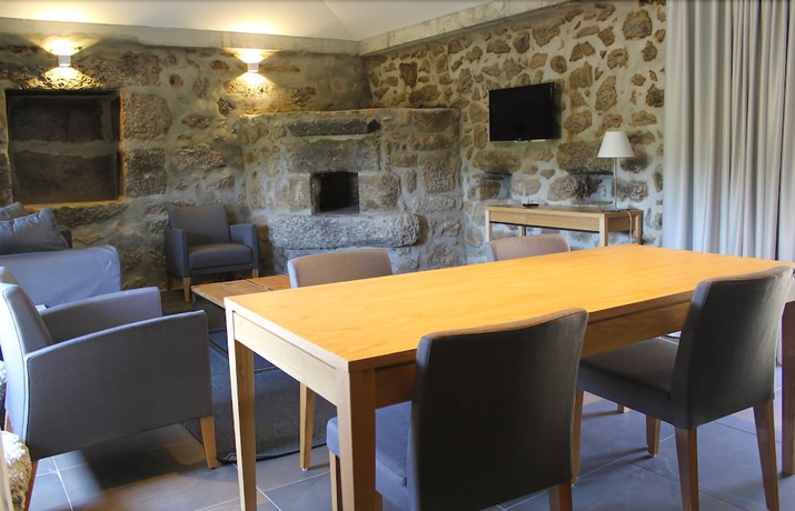 Imagen de la habitación del Hotel Lousada Country. Foto 16