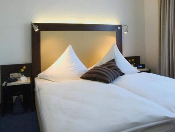 Imagen de la habitación del Hotel Lousberg. Foto 13