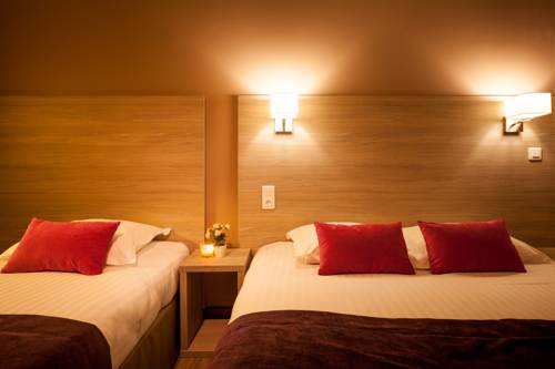 Imagen de la habitación del Hotel L'oustal De Vézac. Foto 4