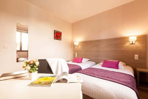 Imagen de la habitación del Hotel L'oustal De Vézac. Foto 5