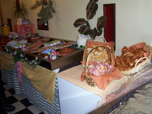 Imagen del bar/restaurante del Hotel L'oustalet. Foto 4