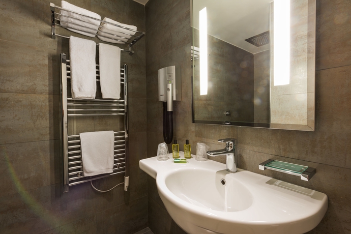 Imagen de la habitación del Hotel Louvre Richelieu. Foto 10