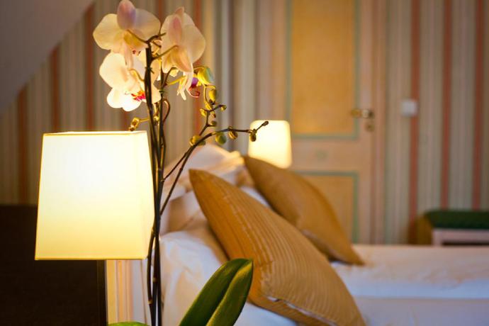 Imagen general del Hotel Louvre Sainte Anne. Foto 13