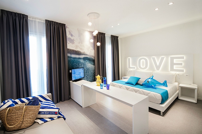 Imagen de la habitación del Hotel Love Boat. Foto 14