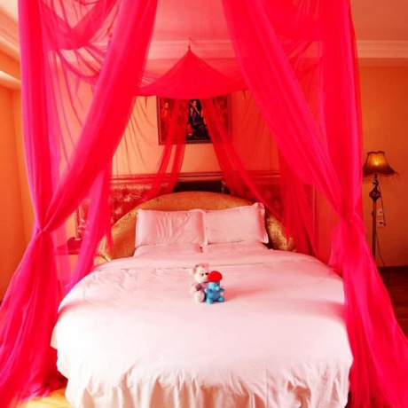 Imagen de la habitación del Hotel Love Face. Foto 5