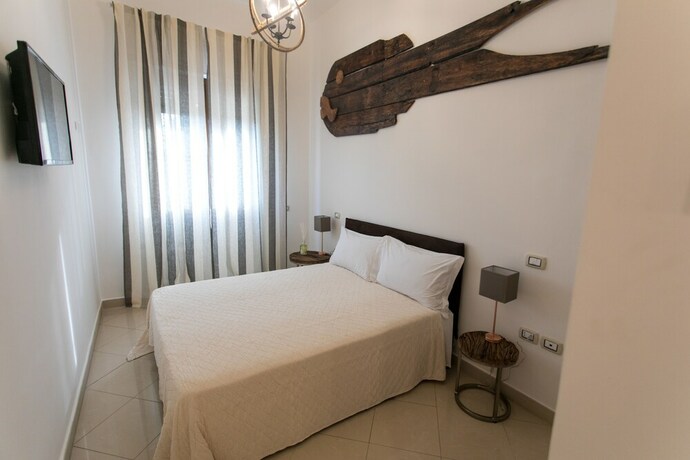 Imagen de la habitación del Hotel Love Fama. Foto 12