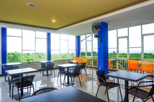 Imagen general del Hotel Love In and Resort. Foto 2